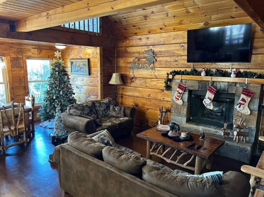 Bear Country Holiday home *